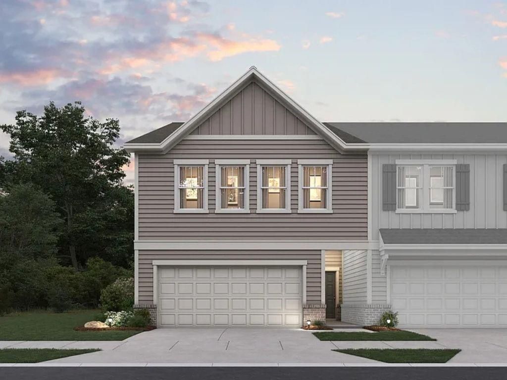 660 Point Place Drive, Loganville, GA 30052