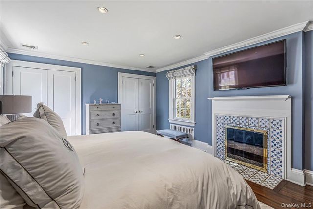108 Chestnut Street, Garden City, NY 11530