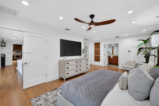 3050 NE 41st Street, Fort Lauderdale, FL 33308