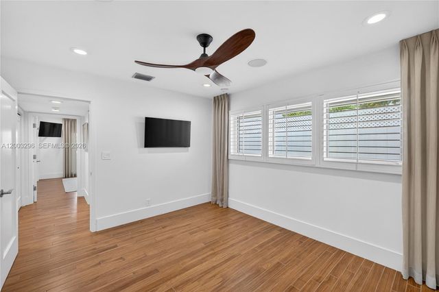 3050 NE 41st Street, Fort Lauderdale, FL 33308
