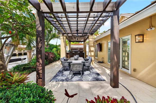 3050 NE 41st Street, Fort Lauderdale, FL 33308