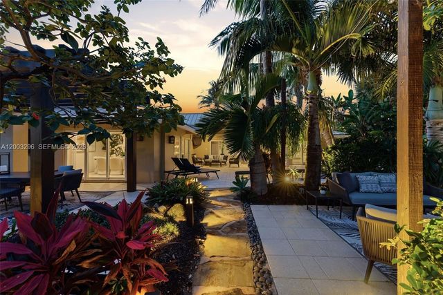 3050 NE 41st Street, Fort Lauderdale, FL 33308