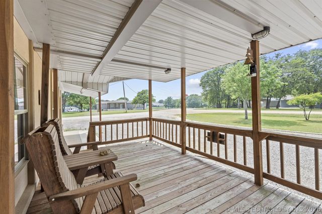 8280 Harmony, Kingston, OK 73439