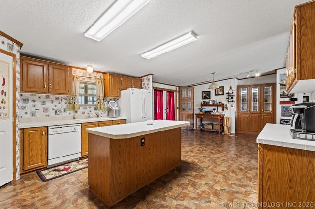 8280 Harmony, Kingston, OK 73439