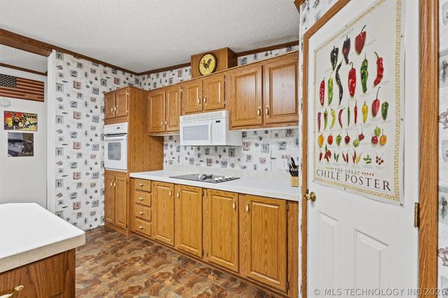 8280 Harmony, Kingston, OK 73439