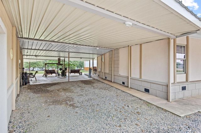 8280 Harmony, Kingston, OK 73439