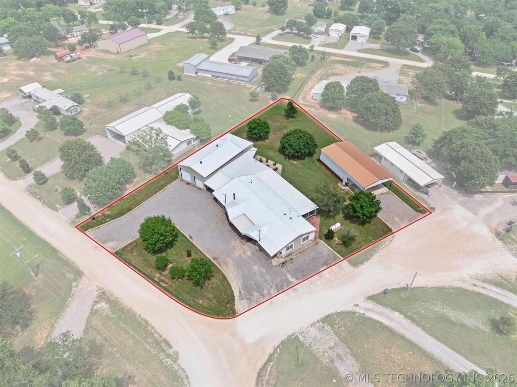 8280 Harmony, Kingston, OK 73439