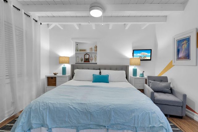 230 Key Honey Lane, Plantation Key, FL 33070