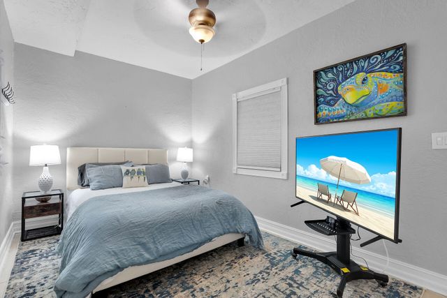 230 Key Honey Lane, Plantation Key, FL 33070