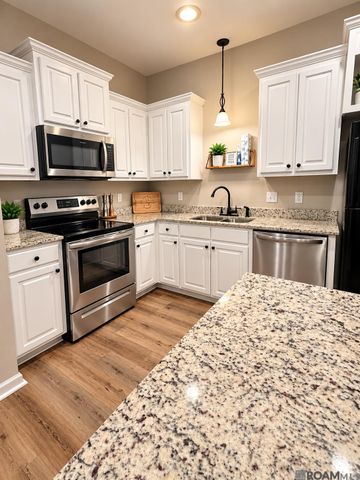 183 River Mill Dr, Brusly, LA 70719
