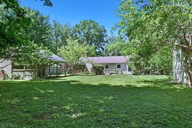 41 Gaylord Drive, Munroe Falls, OH 44262