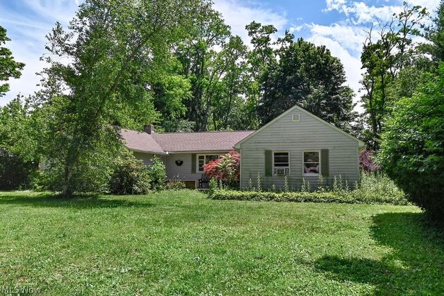 41 Gaylord Drive, Munroe Falls, OH 44262