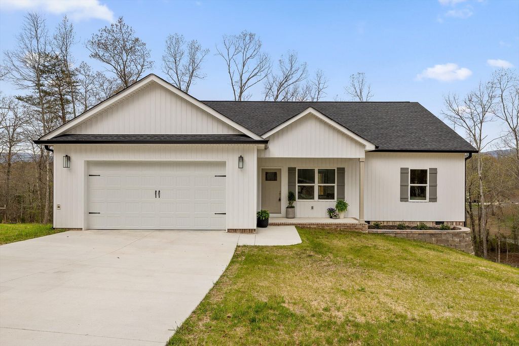 109 Hidden Ridge Loop, Dunlap, TN 37327