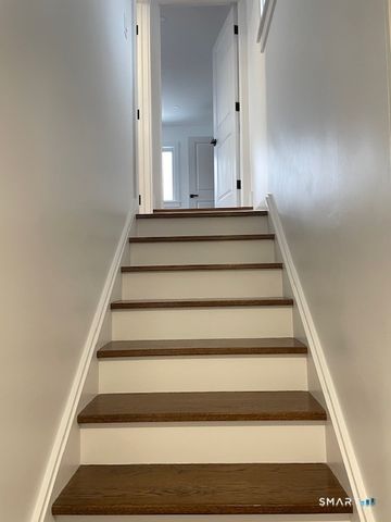 1 Cedar Road, Danbury, CT 06811