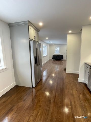 1 Cedar Road, Danbury, CT 06811