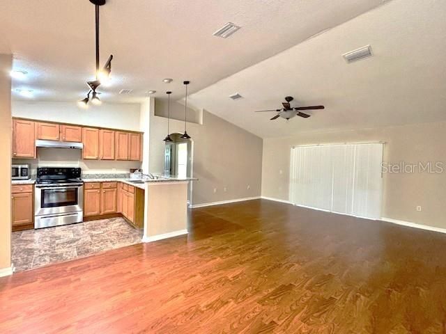 9832 SW 196TH AVENUE ROAD, Dunnellon, FL 34432