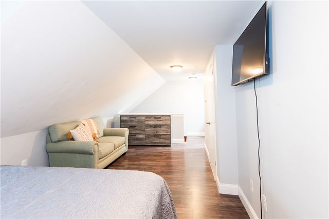88 Kay Street, Newport, RI 02840
