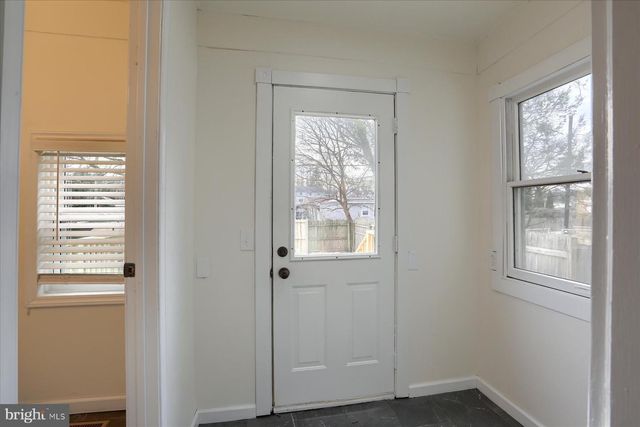 38 W WILLOW ST, Carlisle, PA 17013