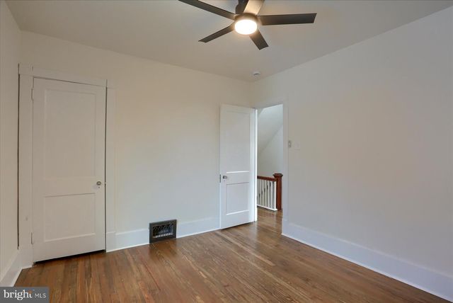 38 W WILLOW ST, Carlisle, PA 17013