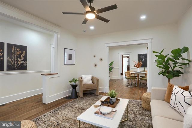 38 W WILLOW ST, Carlisle, PA 17013