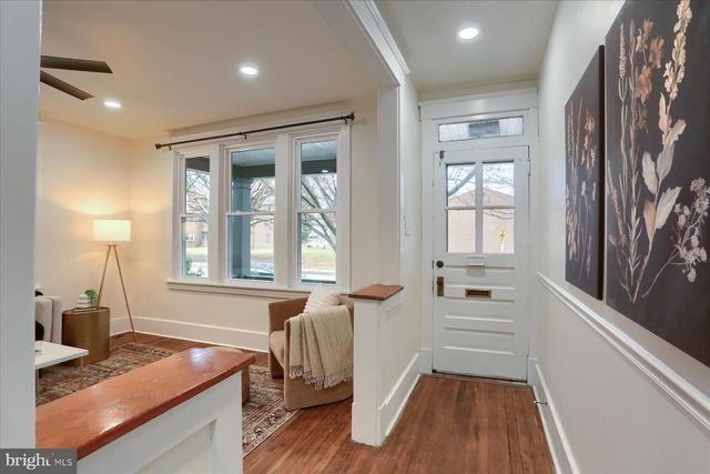 38 W WILLOW ST, Carlisle, PA 17013