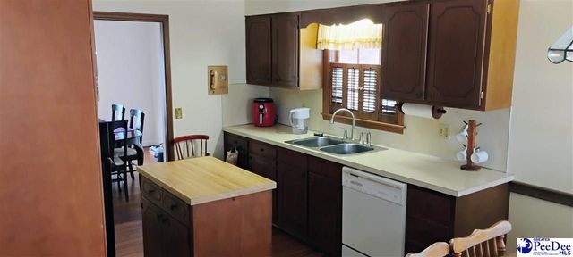 961 Clarendon Ave, Florence, SC 29505