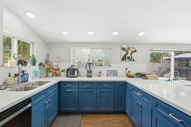 2725 NE 6th Avenue, Wilton Manors, FL 33334