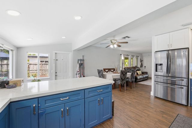 2725 NE 6th Avenue, Wilton Manors, FL 33334