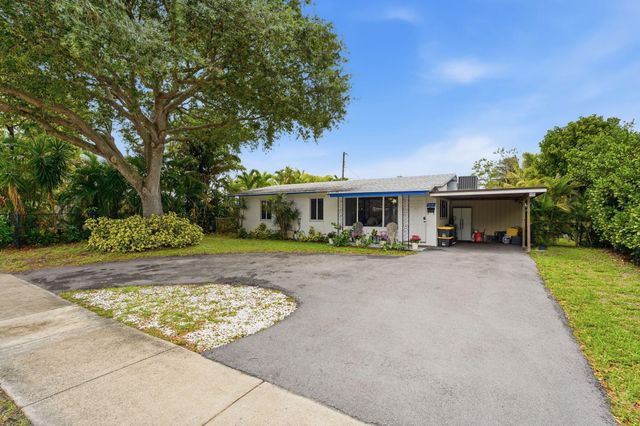 2725 NE 6th Avenue, Wilton Manors, FL 33334