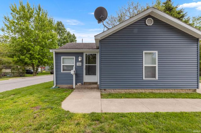 950 E Clark Street, Warsaw, IN 46580