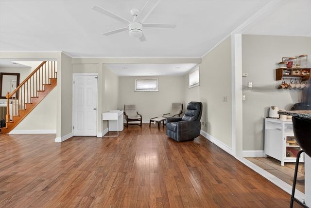 8 Essex St, Swampscott, MA 01907