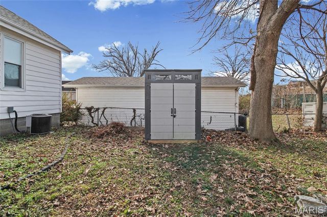 1337 Graham Street, St Louis, MO 63139