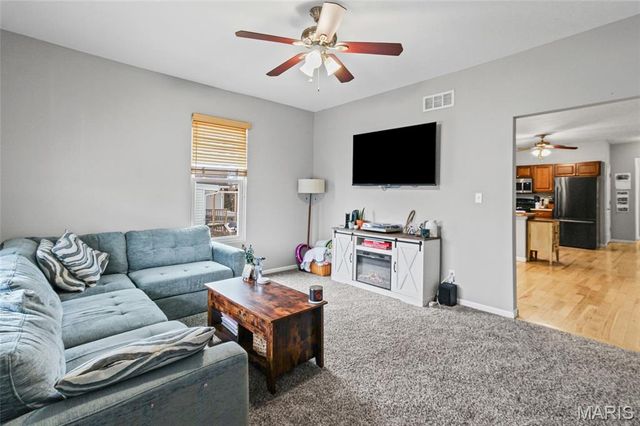 1337 Graham Street, St Louis, MO 63139