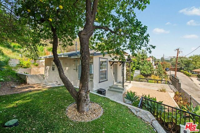 807 Annan Terrace, Los Angeles, CA 90042