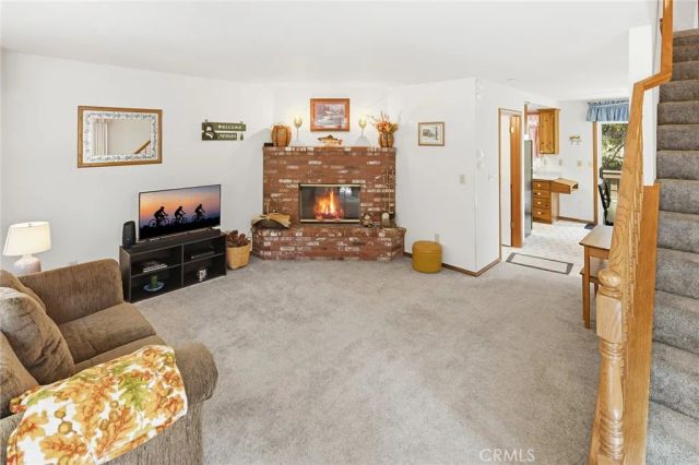2543 Whispering Pines, Running Springs, CA 92382