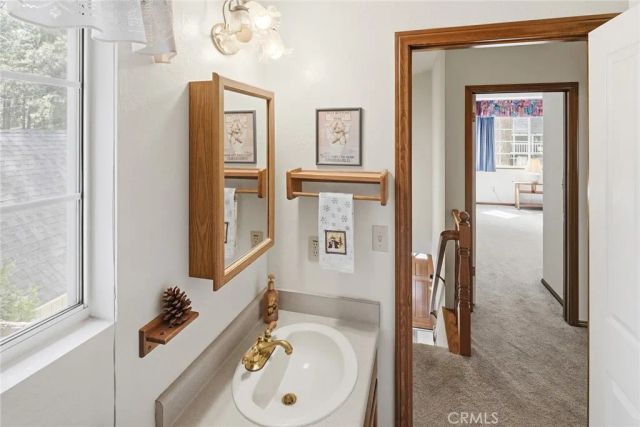 2543 Whispering Pines, Running Springs, CA 92382