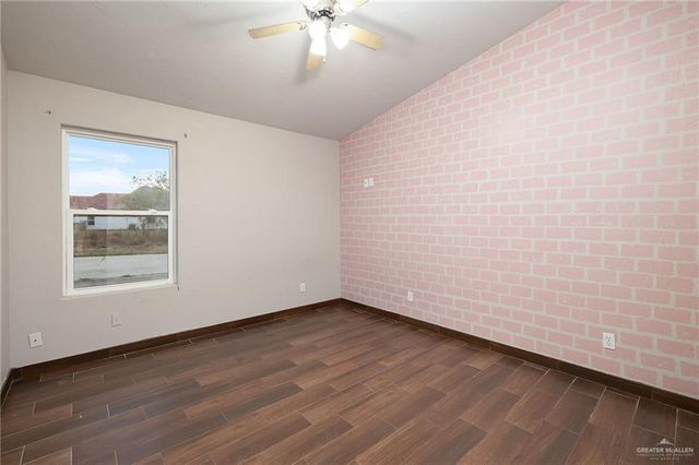 21201 Buck Fawn Drive, Edinburg, TX 78542