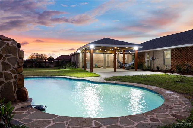 21201 Buck Fawn Drive, Edinburg, TX 78542