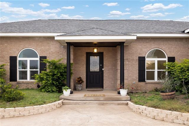 21201 Buck Fawn Drive, Edinburg, TX 78542