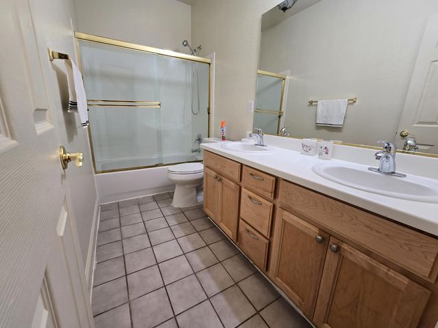 3831 Bernini Ct, Stockton, CA 95212