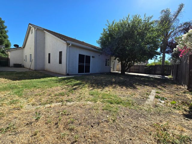 3831 Bernini Ct, Stockton, CA 95212