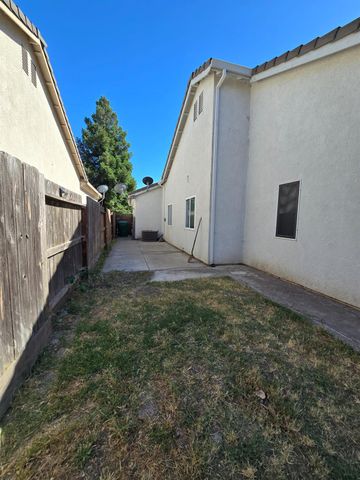 3831 Bernini Ct, Stockton, CA 95212