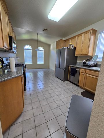 3831 Bernini Ct, Stockton, CA 95212