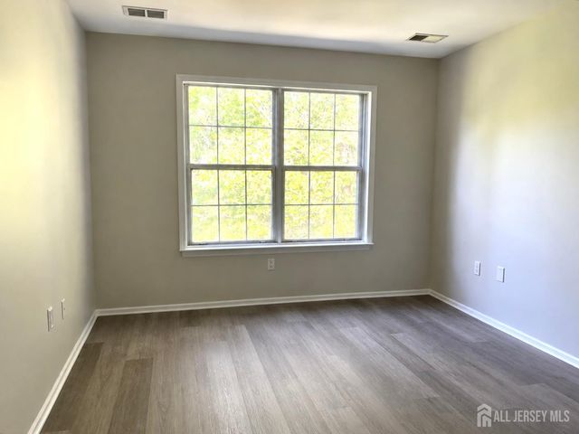7302 elm Court, South Brunswick, NJ 08852