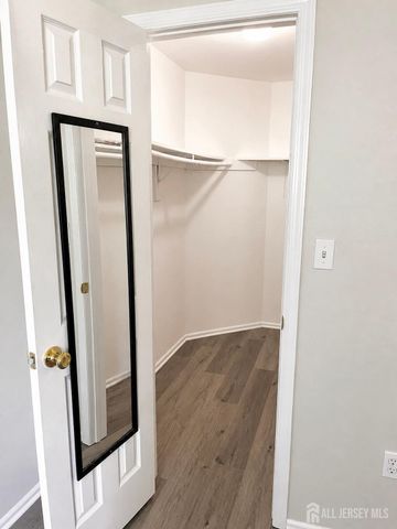 7302 elm Court, South Brunswick, NJ 08852
