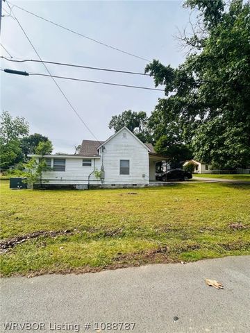 1122 N 45th Street, Fort Smith, AR 72904