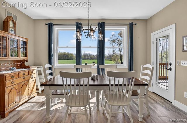 10180 N Antcliff Road, Fowlerville, MI 48836