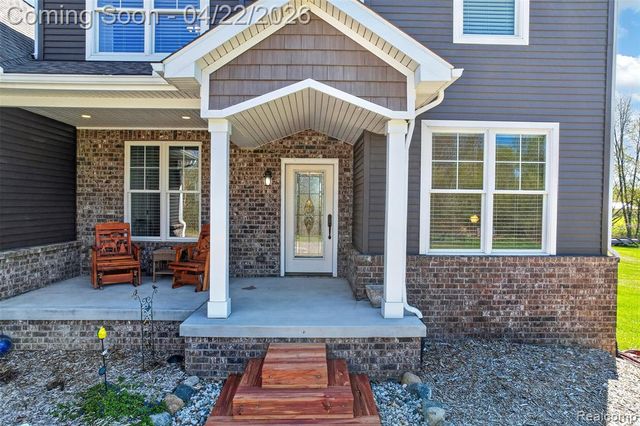 10180 N Antcliff Road, Fowlerville, MI 48836