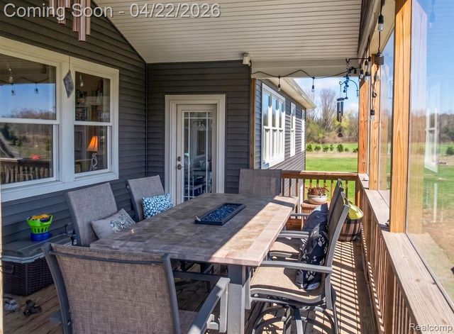 10180 N Antcliff Road, Fowlerville, MI 48836