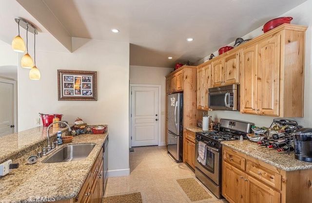 1157 Scenic, Lake Arrowhead, CA 92378